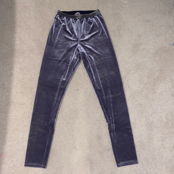 NWOT victoria’s secret velvet leggings - Picture 1 of 4